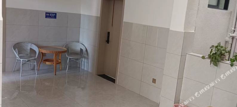 弥勒宸悦温泉民宿图片