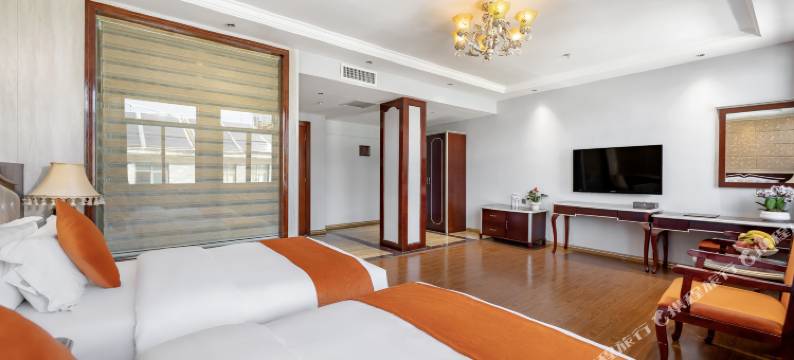 弥勒湖景·柏漫酒店图片