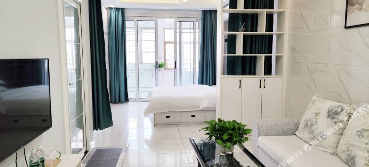 亚客西公寓(象湖中悦广场聚仁城店)图片