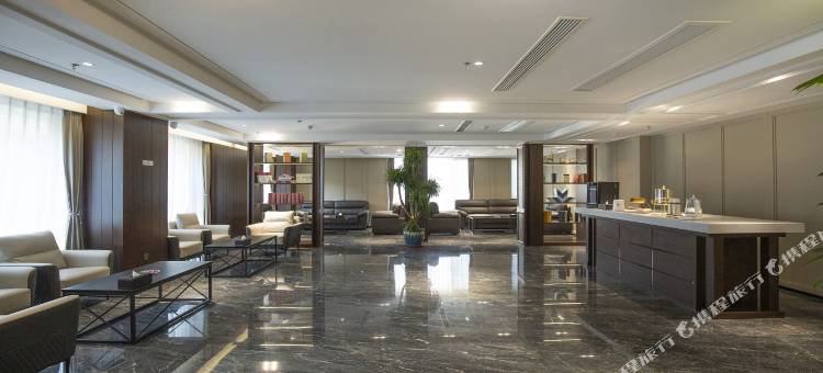 济宁吾悦广场体育中心美仑酒店图片