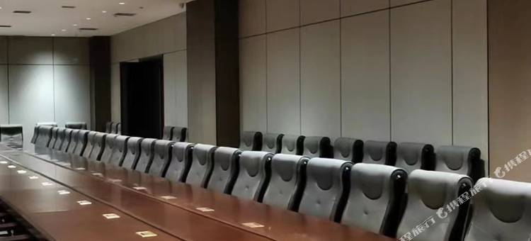 国仁御华酒店图片