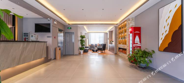 如家睿柏·云酒店(青岛黄岛灵山湾路家乐城店)图片