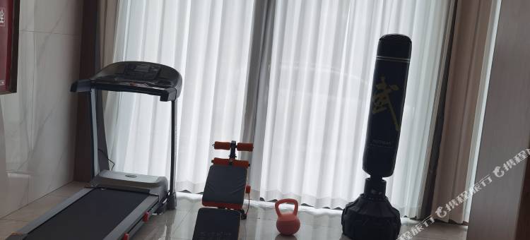 贵山商务智能酒店(四姑娘山双桥沟景区店)图片