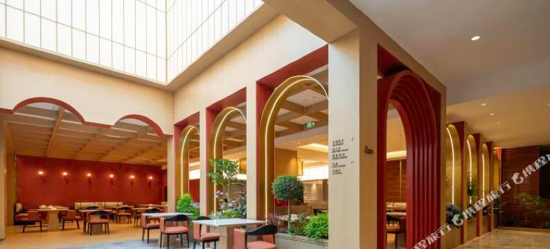 花美莳温泉酒店(忻州古城景区店)图片