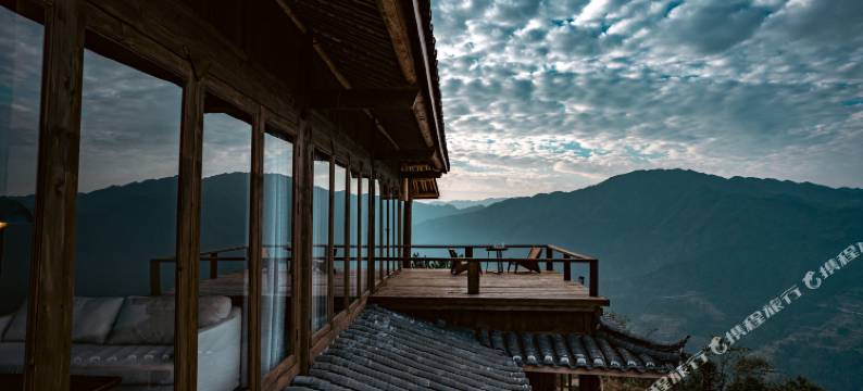 千山越·四季野奢民宿图片