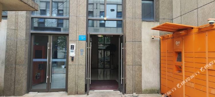 萍姐青年民宿(上海火车站店)图片
