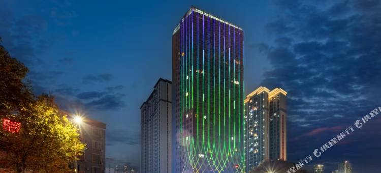 展舟大酒店(六盘水高铁站人民广场店)图片