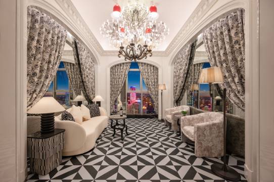 空尚高空江景酒店(重庆解放碑步行街洪崖洞店)图片