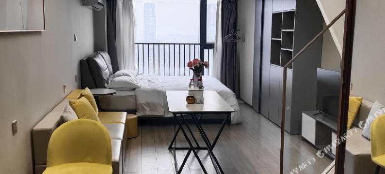 长沙云希高空江景套房酒店图片