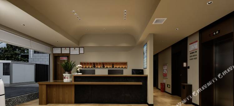 美程酒店(武当山风景区进山门口店)图片
