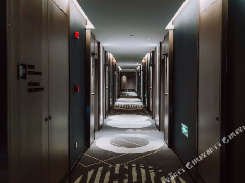 天龙湾曼悦酒店桂林火车站店详情-pc酒店预订-中国南方航空官网