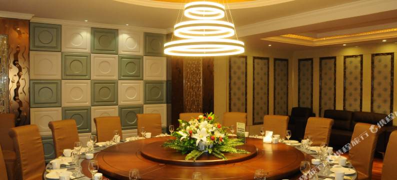 二连浩特华蒙大酒店图片