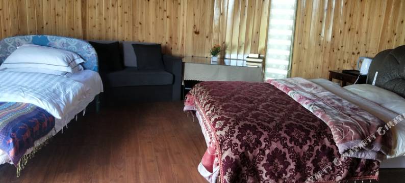 若尔盖黄河九曲水景湾山庄图片