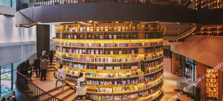 凯里亚德酒店(哈尔滨西站万达广场店)图片