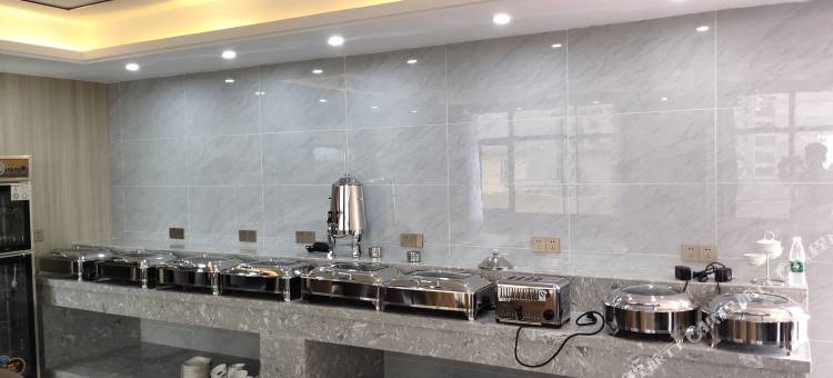 桂北风光大酒店(高铁北站中豪国际店)图片