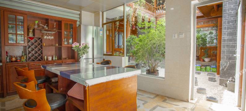 丽江雨林阑珊客栈图片