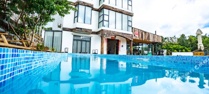 涠洲岛M·海景泳池民宿(五彩滩店)图片