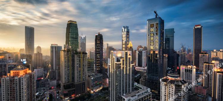 重庆解放碑丽呈睿轩酒店图片