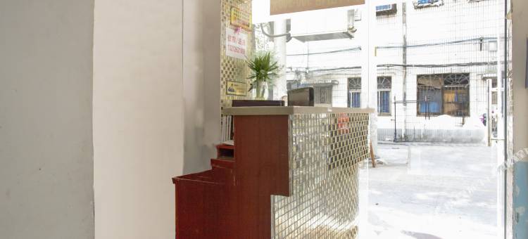OYO长沙康寿宾馆(汽车西站店)图片