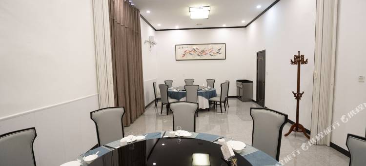 平邑金银花园酒店图片