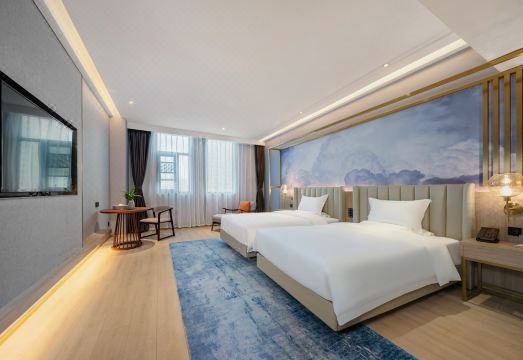 Zhongzhou Yimei Hotel Hotel Overview