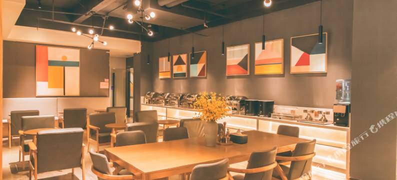 广州零贰零酒店(大学城店)图片