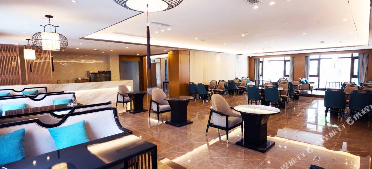 承晟·得荣大酒店图片