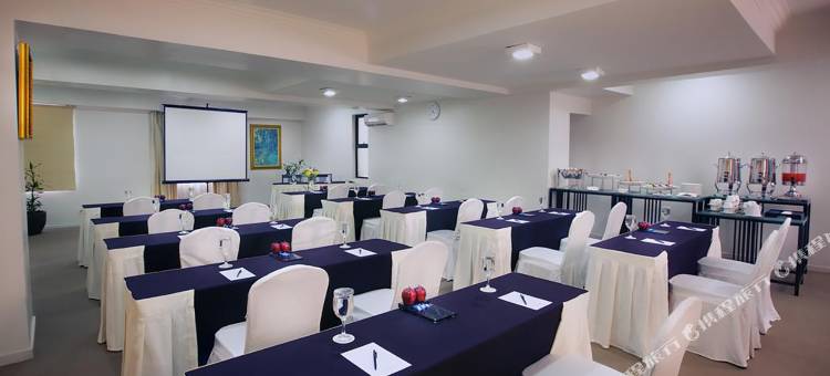 阿雅杜塔赛曼吉套房酒店(Aryaduta Suite Semanggi)图片