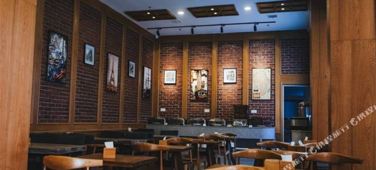 喆啡酒店(青岛北站李村步行街地铁站店)图片