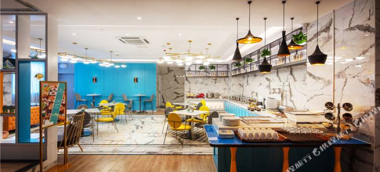 白玉兰酒店(十堰五堰步行街店)图片