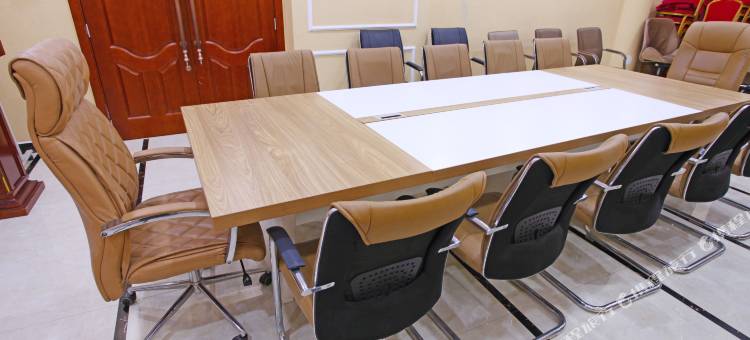 途窝假日酒店(五指山店)图片