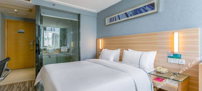 城市快捷酒店(长沙汽车南站德思勤广场店)图片