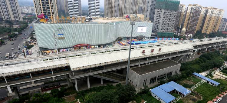 速8精选酒店(成都爱琴海购物公园店)图片