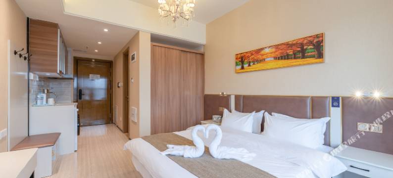 榕悦观澜精品公寓(济南大学店)图片