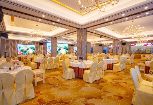 Foger Yacht Hotel Hotel Overview