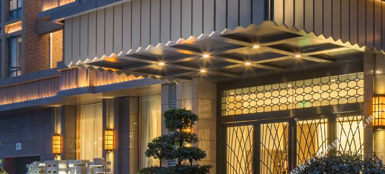 璞里酒店(达州市罗浮广场火车站店)图片