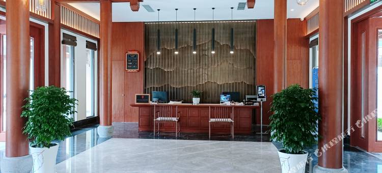 屏边牧羊河山水度假酒店图片