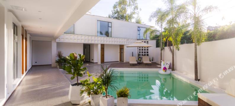 LIVE IN SEA HOTEL·栖澜秘境酒店(北海银滩侨港风情街店)图片