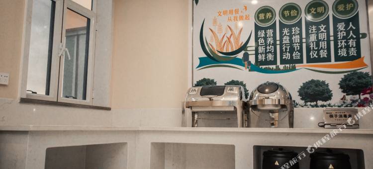 如家睿柏云酒店(库尔勒市交通西路美食广场店)图片