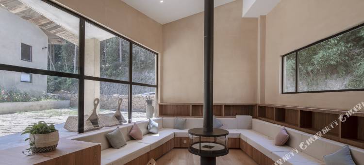 飞茑集民宿(重庆垫江店)图片