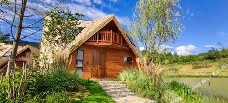 光雾山和谷·秋池酒店图片