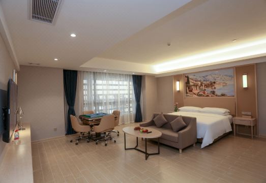 Vienna International Hotel (Guangzhou North Station) Hotel Overview