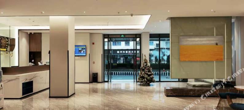 泊岸酒店(赣州江南宋城步步高新天地店)图片