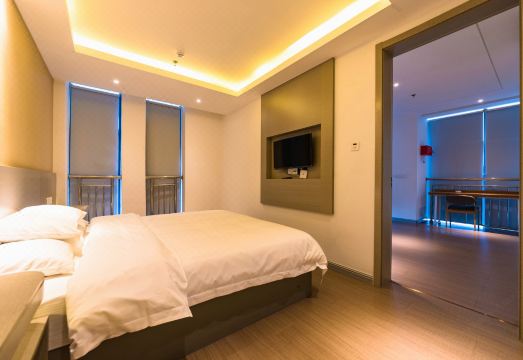 Hua Ya Hotel (Guangrao Quanfu Yuan)Hotel Overview