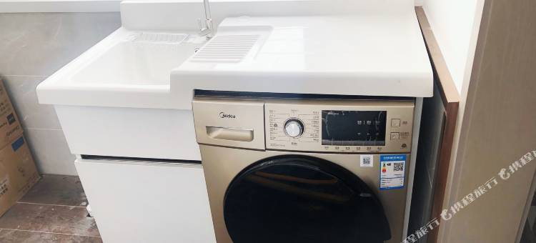 白玉兰酒店(扬州京华城望月路店)图片