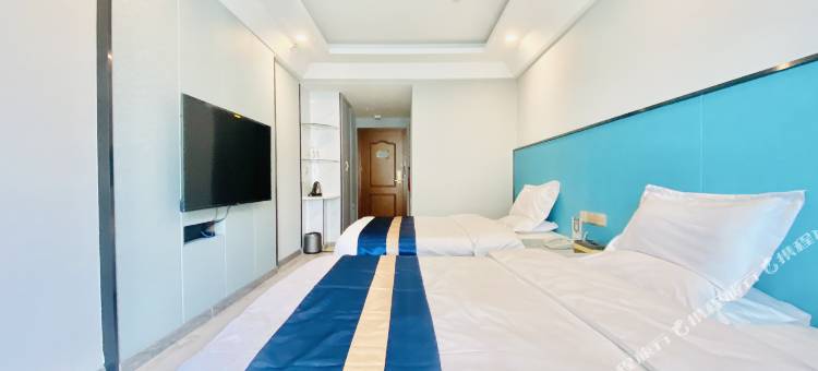 青藤假日酒店(西宁火车站店)图片