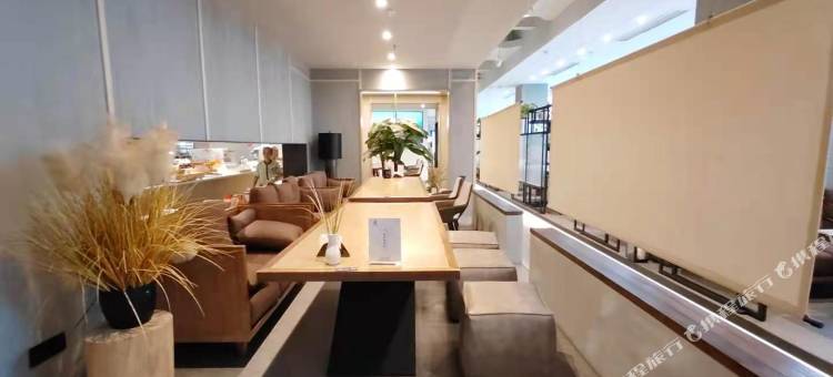 源酒店(泸州万象汇西南医科大学附属中医医院店)图片