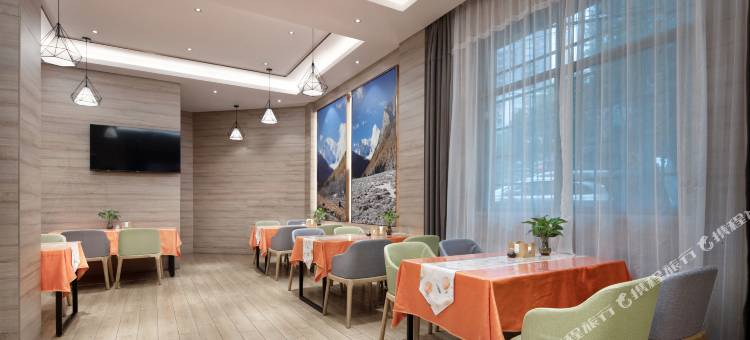 莫林风尚酒店(娄底珠山公园第三中学店)图片