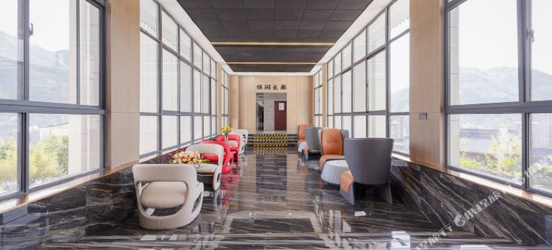 镇安聚秀酒店图片