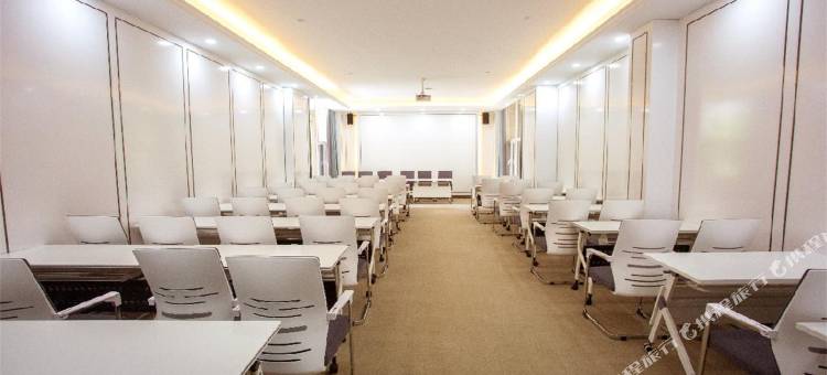 希岸酒店(章丘碧桂园山大店)图片